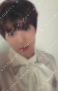 NU'EST 2019 SEASON'S GREETINGS JR photocard image