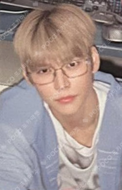 2026 RIIZE SEASON'S GREETINGS SPECIAL EDITION EUNSEOK photocard image