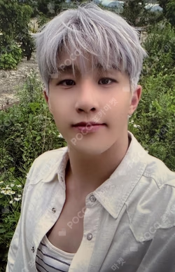 Time Capsule JINJIN photocard image