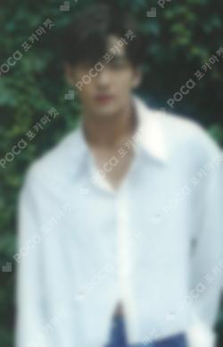 THE WOOD BAEKHO photocard image