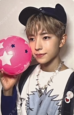 2026 SEASON'S GREETINGS RANDOM TRADING CARD SET B ver. YUSHI photocard image