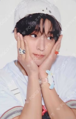 2026 SEASON'S GREETINGS RANDOM TRADING CARD SET B ver.