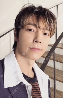 2026 SEASON'S GREETINGS DONGHAE photocard image
