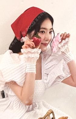 2026 SEASON'S GREETINGS RANDOM TRADING CARD SET A ver. IRENE photocard image