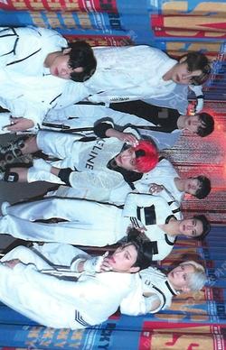 BEYOND : ZERO Pop-Up Store PHOTOCARD HOLDER Unit photocard image