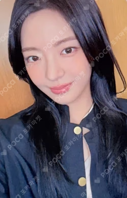 ITZY LIA photocard image