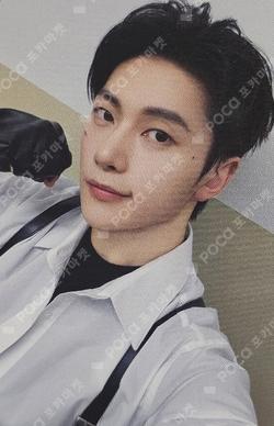 2026 SEASON'S GREETINGS [(0_1) World] ALADIN SEOK MATTHEW photocard image