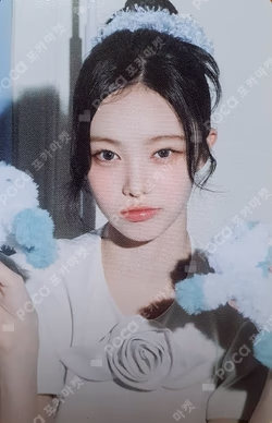 2026 Hearts2Hearts SEASON'S GREETINGS VIDEO EDITION IAN photocard image