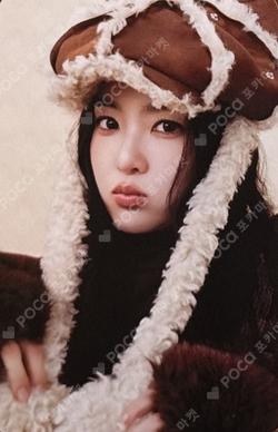 2026 SEASON'S GREETINGS RANDOM TRADING CARD SET B ver. IRENE photocard image