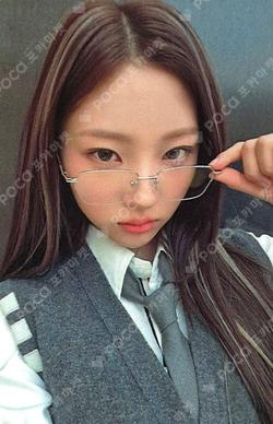 FOCUS INTERASIA Stella photocard image