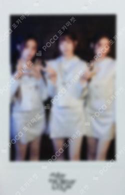 2025 ILLIT : AFTER THE GLITTER DAY PHOTOBOOK APPLEMUSIC Unit photocard image