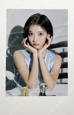 2026 Hearts2Hearts SEASON'S GREETINGS VIDEO EDITION MUSIC&DRAMA JIWOO photocard image