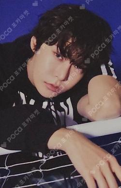 2026 SEASON'S GREETINGS RANDOM TRADING CARD SET A ver. DOYOUNG photocard image