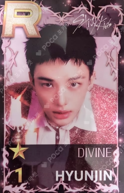 SUPERSTAR POP-UP STAR+ING : Christmas Bear Christmas PACKAGE HYUNJIN photocard image