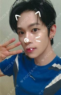 YOUNI-T JUMP UP STEVE photocard image