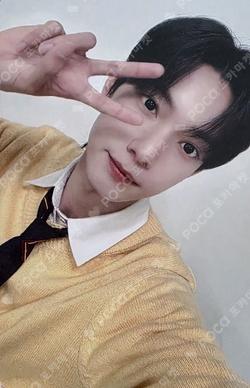 fredr1ck._choi ARCHIVE BY CHUEI LI YU REWARD CHUEI LI YU photocard image