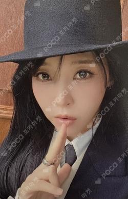 2026 SEASON'S GREETINGS [Moon Society : The Ton] Moon Byul photocard image