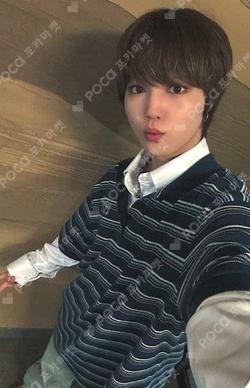 YOUNI-T MOKKET SHOP EUNHO photocard image