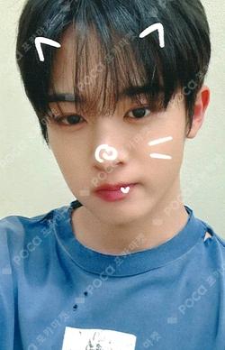 YOUNI-T JUMP UP WOONO photocard image