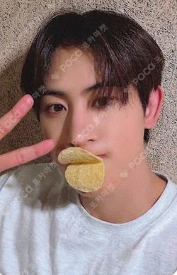 YOUNI-T EVERLINE HYUNGSEOK photocard image