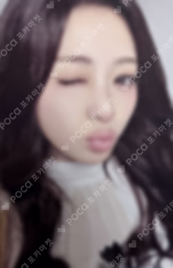 AAA 2025 LIVE WEVERSE HUH YUNJIN photocard image