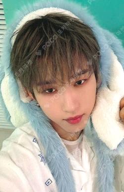 YOUNI-T MAKESTAR DEY photocard image