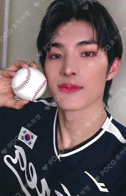 Trophy JUMP UP Yoon Ye Chan photocard image