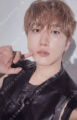 SKZ IT TAPE DO IT (EVIL SKZOO SPEAKER VER.) CHANGBIN photocard image