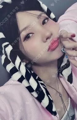 i-dle MEDIA EXHIBITION : CITY of SENSE REWARD SOYEON photocard image