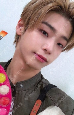 Trophy Hellolive shop Kim Do Gyun photocard image