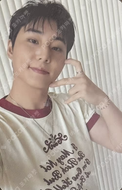 2026 SEASON'S GREETINGS [PRESS THE BUTTON] YES24