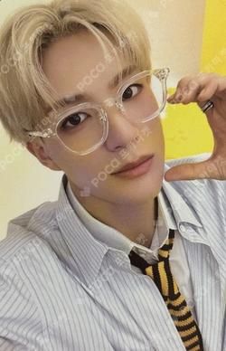 2026 SEASON'S GREETINGS JENO photocard image