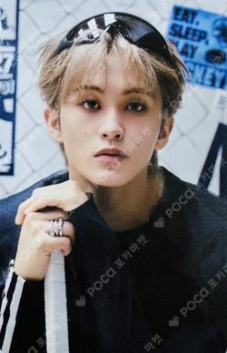 2026 SEASON'S GREETINGS KTOWN4U MARK photocard image
