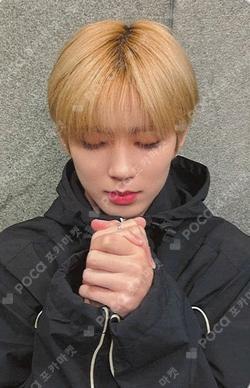 Electric Heart : Born to Glow DEAR MY MUSE MIN HO photocard image