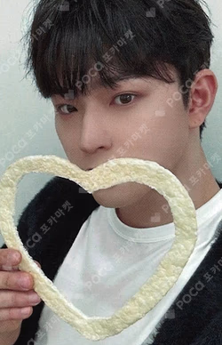 ONEUS 2ND WORLD TOUR ‘La Dolce Vita’ CONCERT KiT MINIRECORD LEEDO photocard image