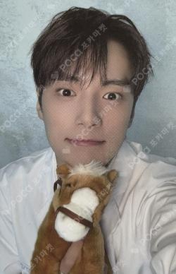 2026 SEASON’S GREETINGS [LOVE FORMULA MONBEBE] STARSHIPSQUARE MINHYUK photocard image