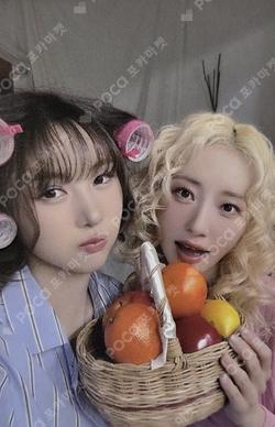 UAU 2026 Season's Greeting THE NIGHT BLOOM KTOWN4U Unit photocard image