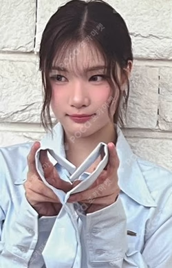 2026 SEASON'S GREETINGS RANDOM TRADING CARD SET A ver.