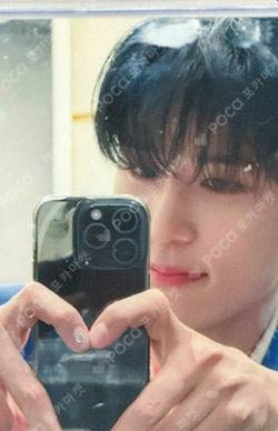 LOST MINIRECORD JunWoo photocard image