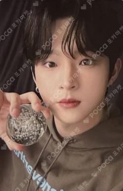 2026 SEASON'S GREETINGS [Quest for the Wishing Moon] Bizent Mall LEEDO photocard image