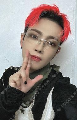 ATEEZ HONGJOONG photocard image