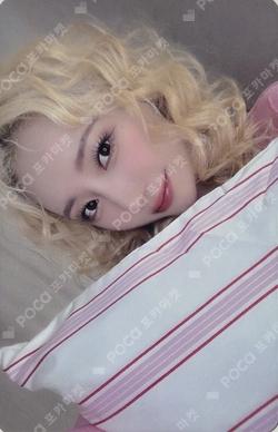 UAU 2026 Season's Greeting THE NIGHT BLOOM K-MONSTAR SUA photocard image