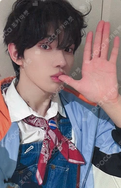 LOST myStarGoods Chael photocard image