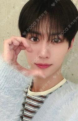 LOST APPLEMUSIC Ian photocard image