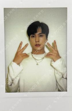 THE BLOWING BREEZE VER. SON DONG WOON photocard image