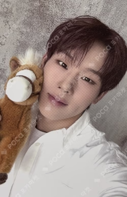 2026 SEASON’S GREETINGS [LOVE FORMULA MONBEBE] STARSHIPSQUARE JOOHONEY photocard image