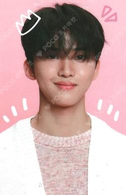 LUN8 be my vaLUNtine POP-UP STORE in TAICHUNG COLLECT BOOK DoHyun photocard image