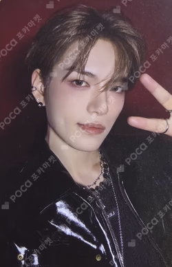 Lost and Found Light ver. GYEHYEON photocard image