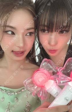 izna OFFICIAL LIGHT STICK + LIGHT BAND SET