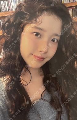 2026 SEASON'S GREETINGS IU photocard image